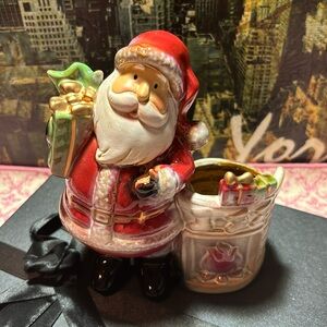 Kirkland’s Santa Tealight Holder